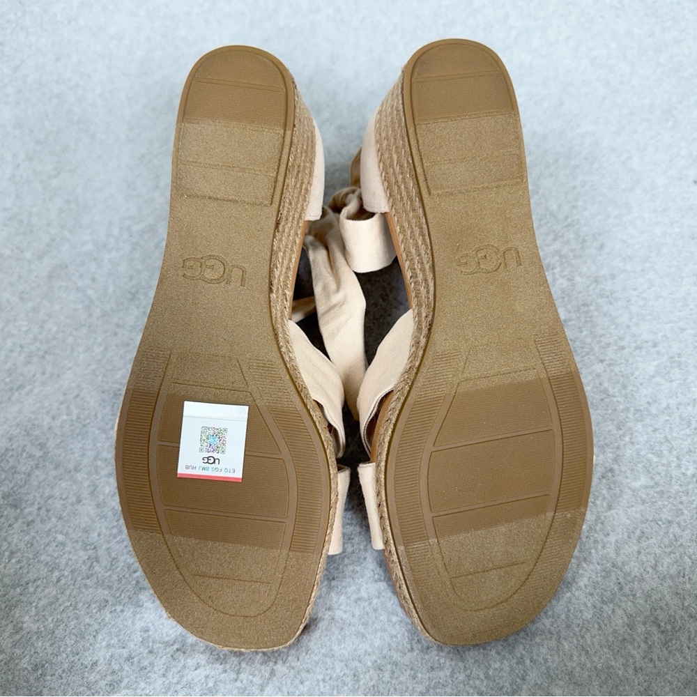 UGG Womens Yarrow Espadrille Wedge Sandal US 9.5 Zip Back Adjustable Tie New - Picture 11 of 16